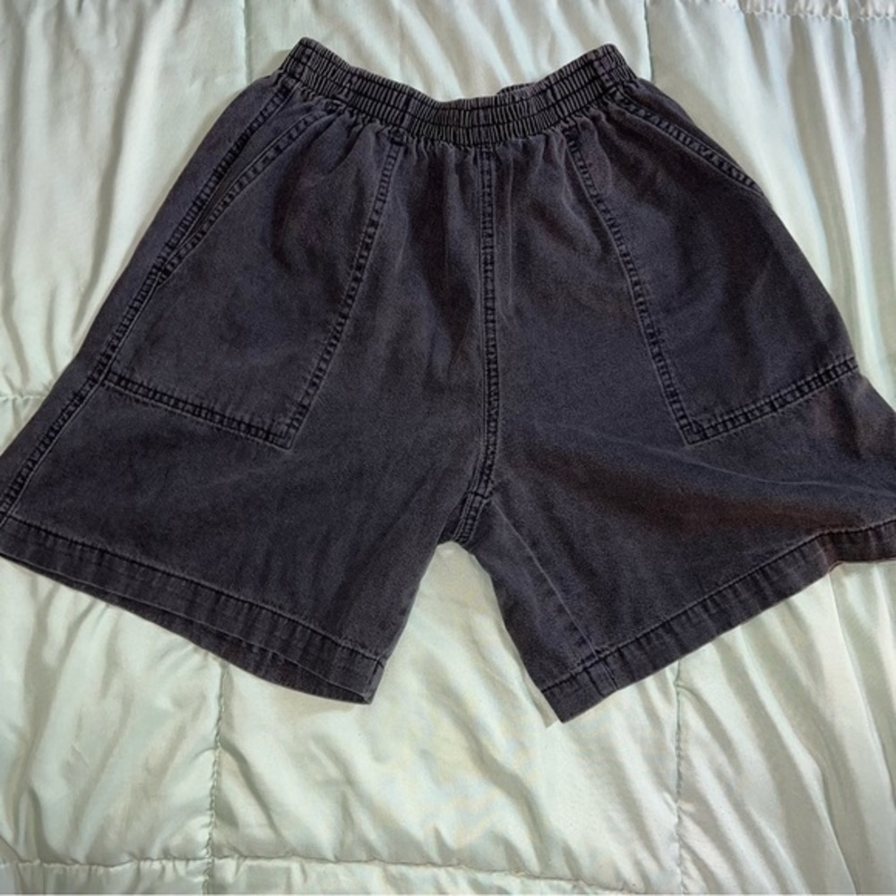 Women’s size small black Jones New York Sport Shorts Elastic Waist pockets